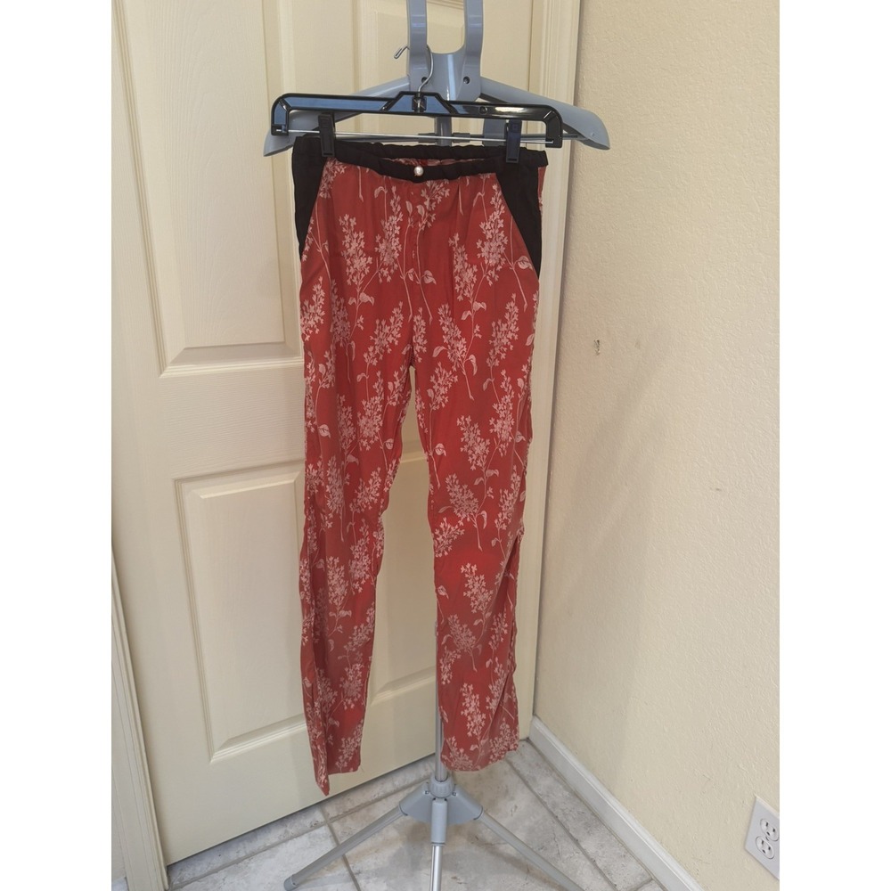 VOYAGE Invest in the Original   Terracotta Floral Print Pants. Sz S